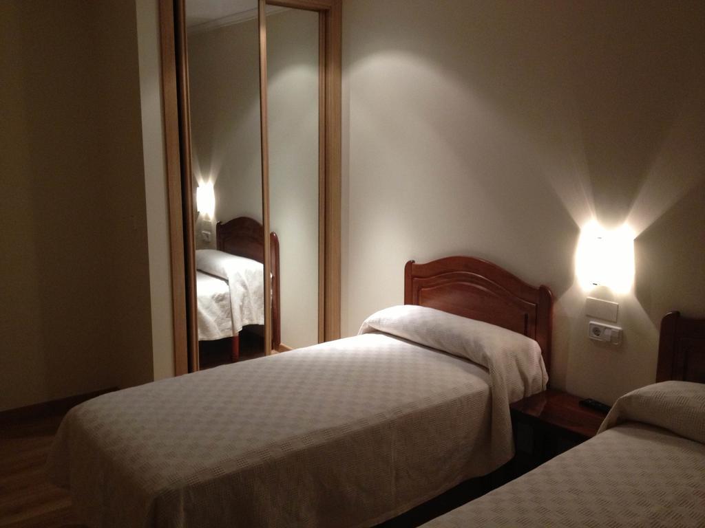 Hostal Santa Baia Ribadumia Номер фото